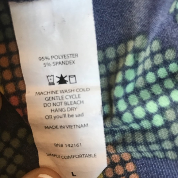 LuLaRoe Azure Skirt with Digital roses design - Picture 6 of 6